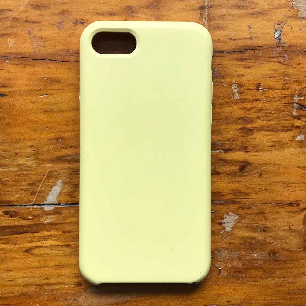 yellow silicon iphone 7/8 case